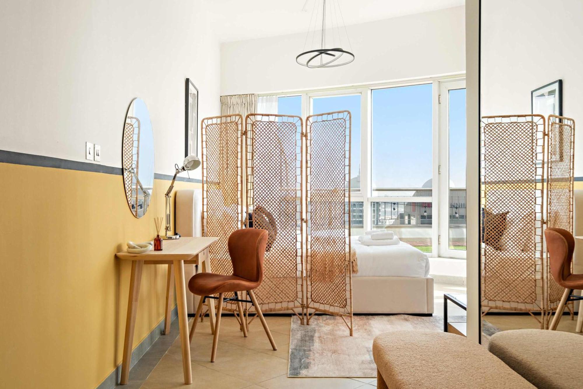 Apartment Silkhaus Chic At Barsha Heights In Madison *